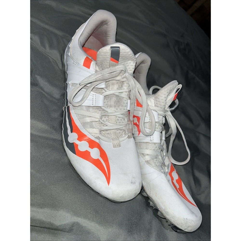 Women's Saucony Showdown 5 Track Spike White/Viz Orange Size-9.5 Metallic Soles